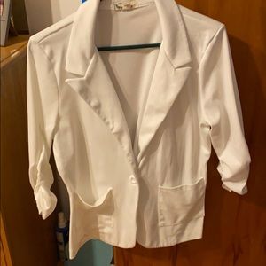 Women’s button up top